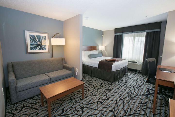 Room 34 of 63