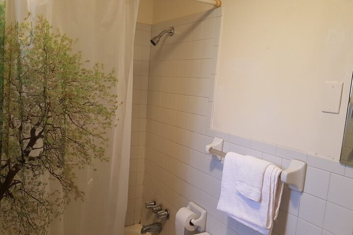 Room 22 of 38