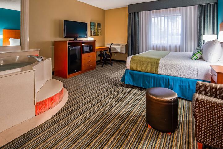 Best Western Warren Hotel