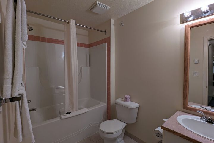 Room 49 of 82