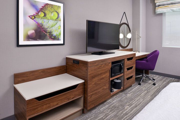 Room 83 of 114
