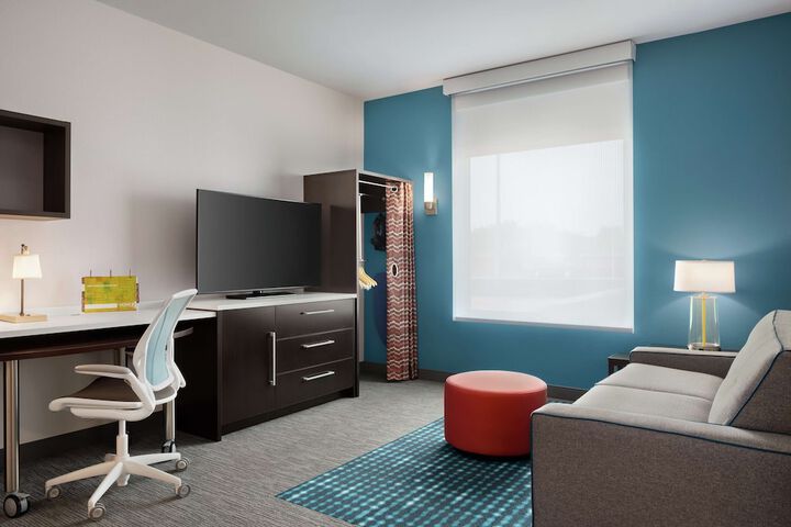 Room 25 of 39
