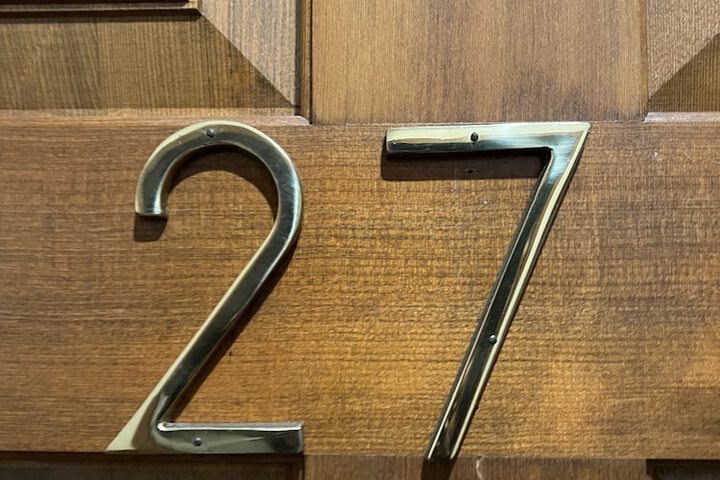 Room 14 of 74