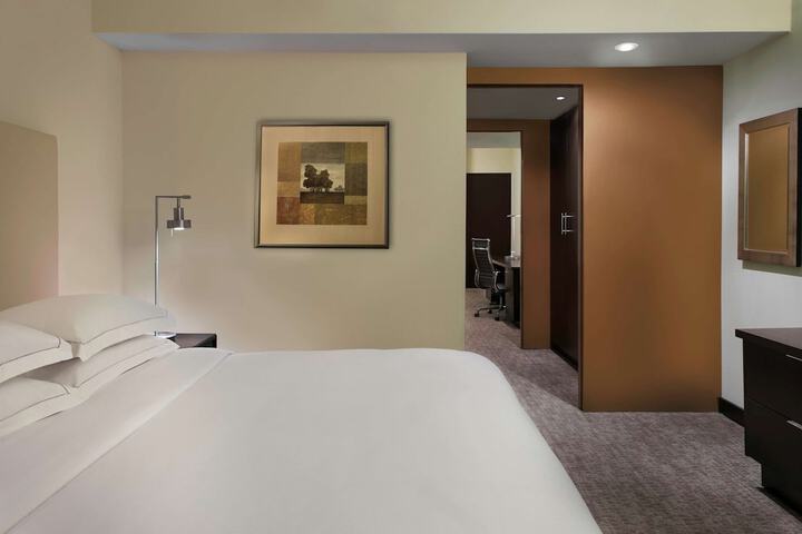Room 25 of 101
