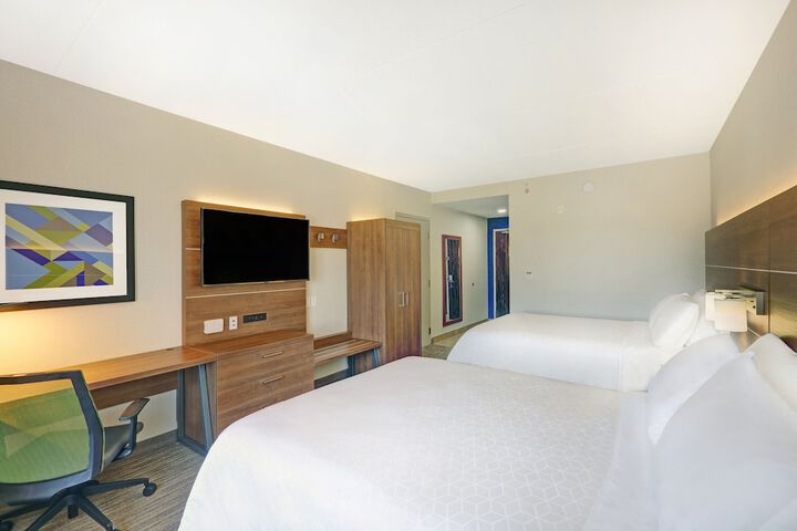 Room 26 of 59