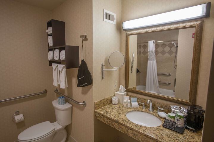 Room 21 of 68