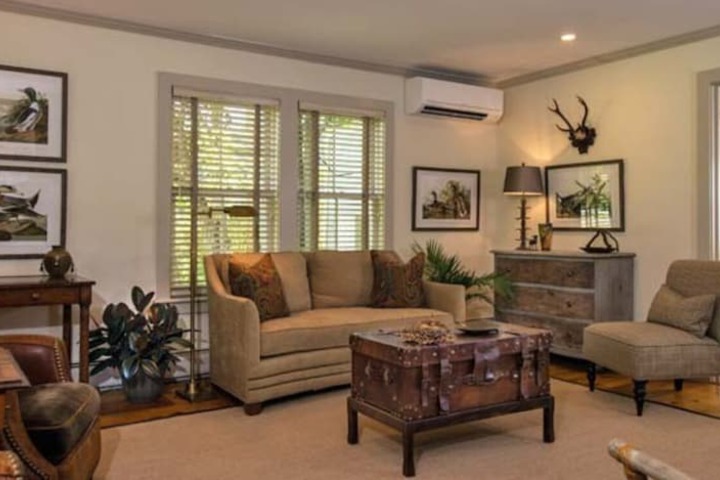 Deer Brook Inn