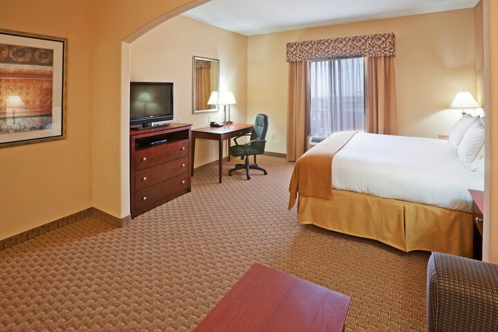 Room 26 of 41