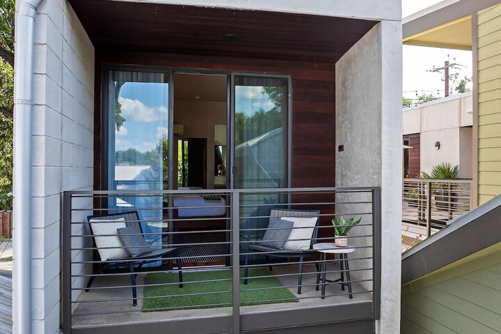 Terrace/Patio 71 of 77