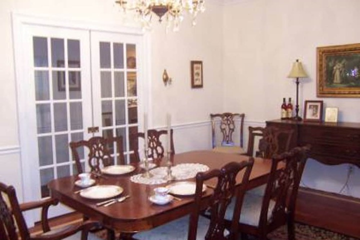 Room 18 of 32