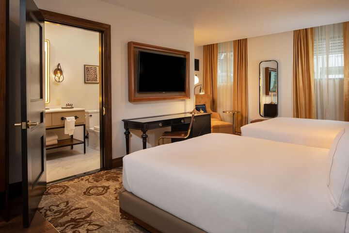 The Peregrine Omaha Downtown Curio Collection by Hilton