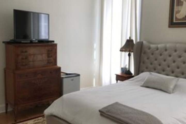 Governors Inn Bed & Breakfast