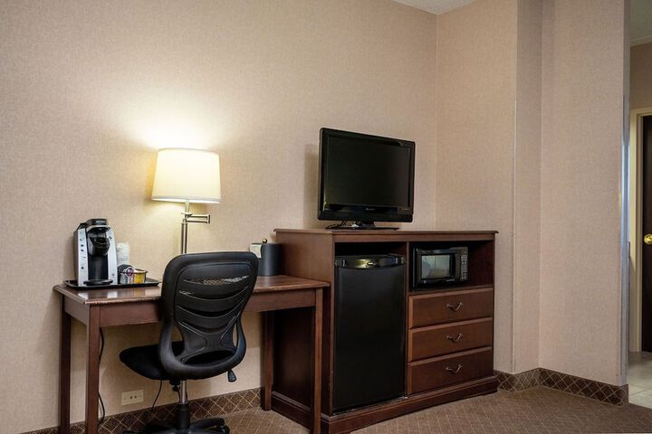 Room 20 of 34