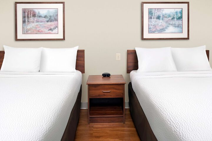 Room 15 of 18