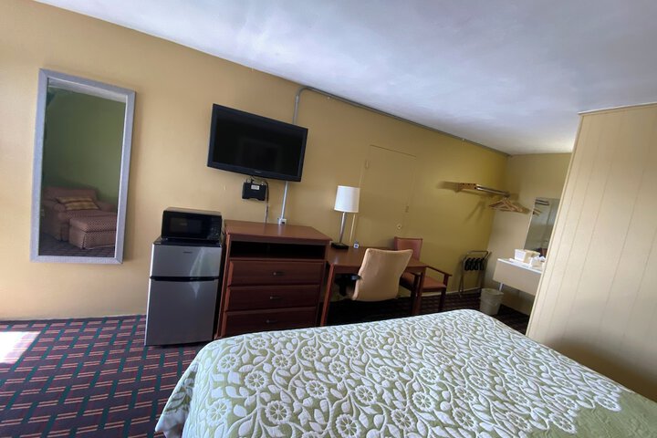 Innkeeper Motel
