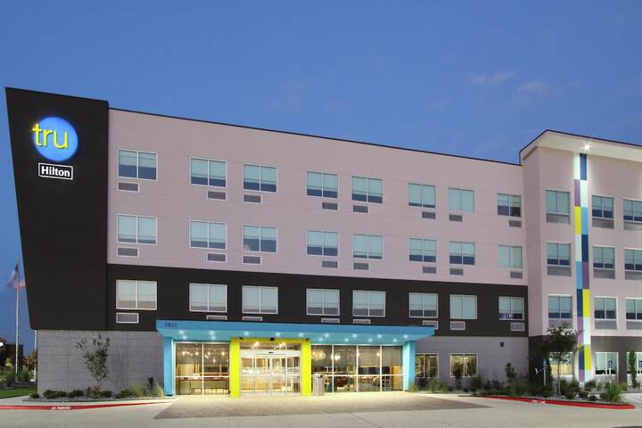 Tru by Hilton Bryan College Station