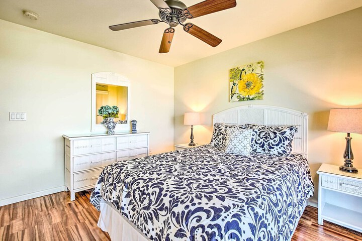 Kona Townhome w / Lanai & Resort Amenities!