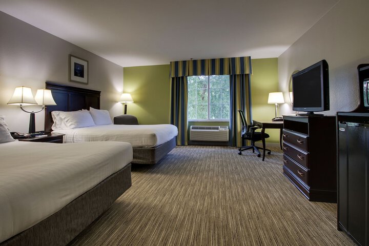 Room 15 of 44