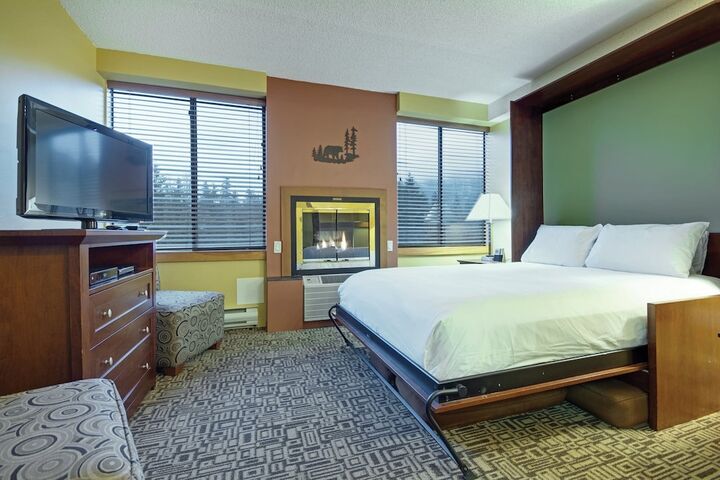 Room 44 of 64