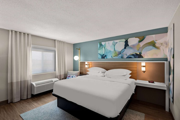Wyndham Garden Ankeny / Des Moines
