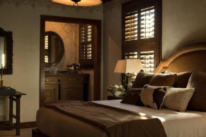 Gage Hotel