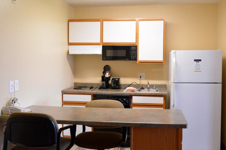 MainStay Suites Dubuque at Hwy 20