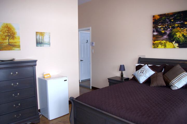 Room 35 of 68