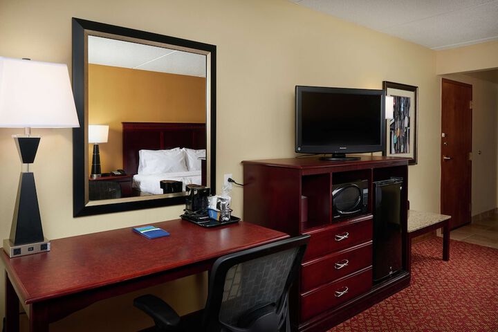 Room 19 of 25
