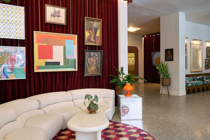 Hotel Interior 13 of 49
