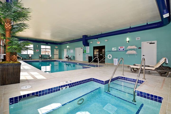 Pool 2 of 27