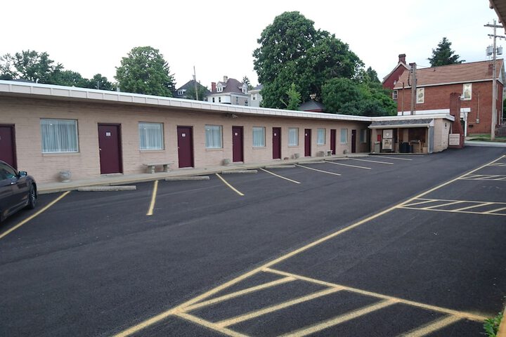 Heritage Inn