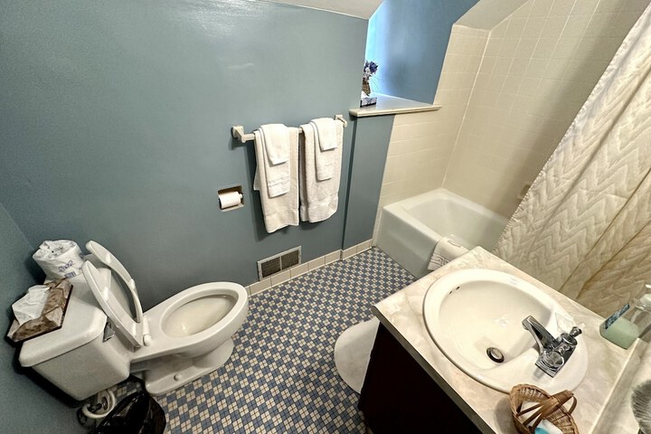 Room 149 of 184