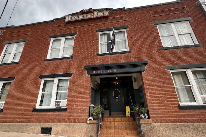 Hotel La More at the Bisbee Inn