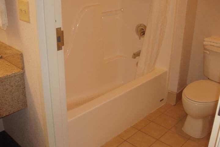 Room 15 of 20