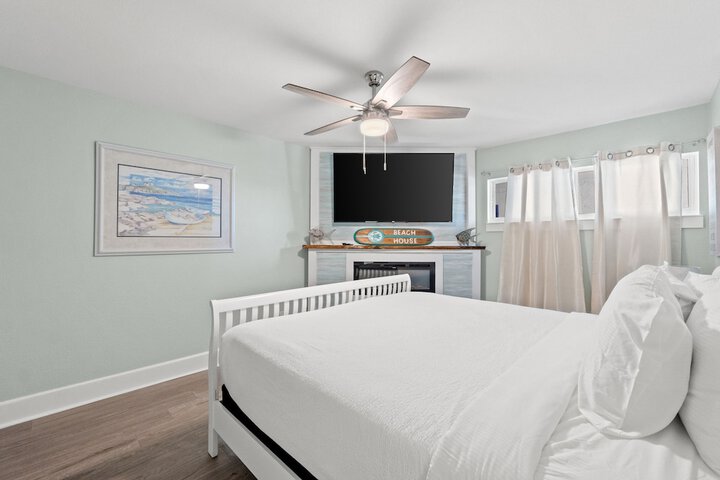 Room 52 of 202