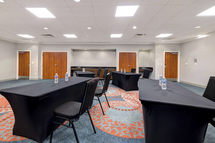 Hampton Inn Victoria