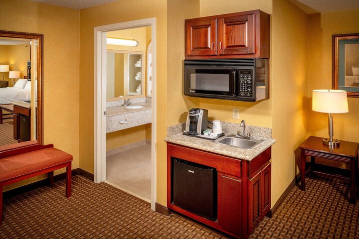 Room 21 of 49