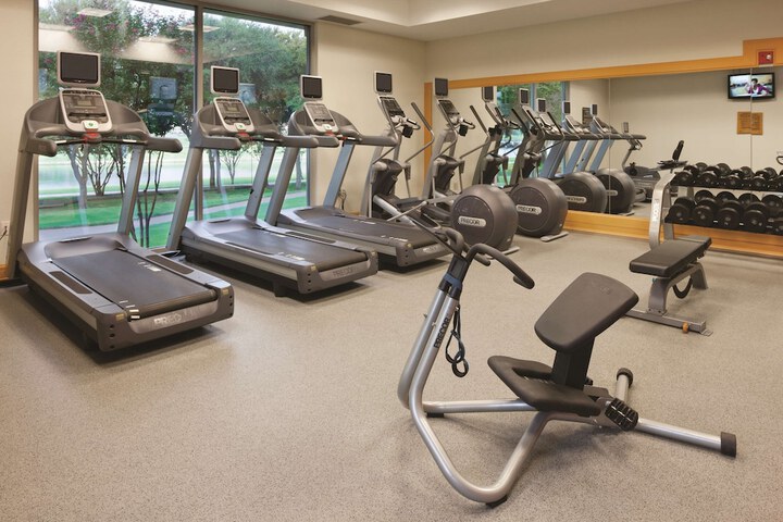 DoubleTree by Hilton Dallas - Farmers Branch