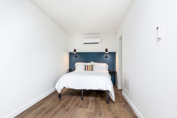 Room 20 of 43