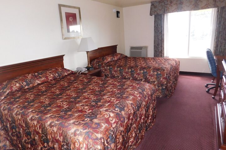 Room 17 of 32