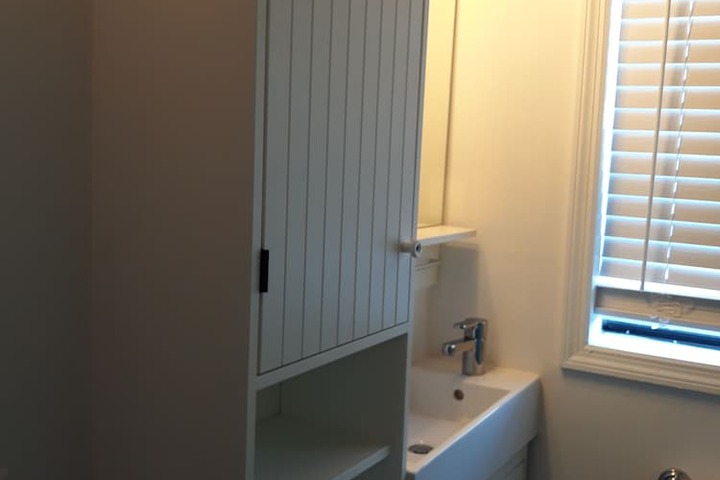 Room 32 of 142