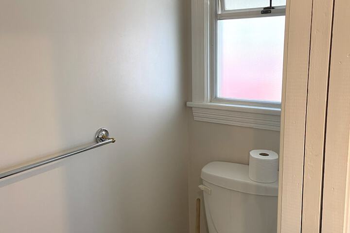 Room 33 of 57