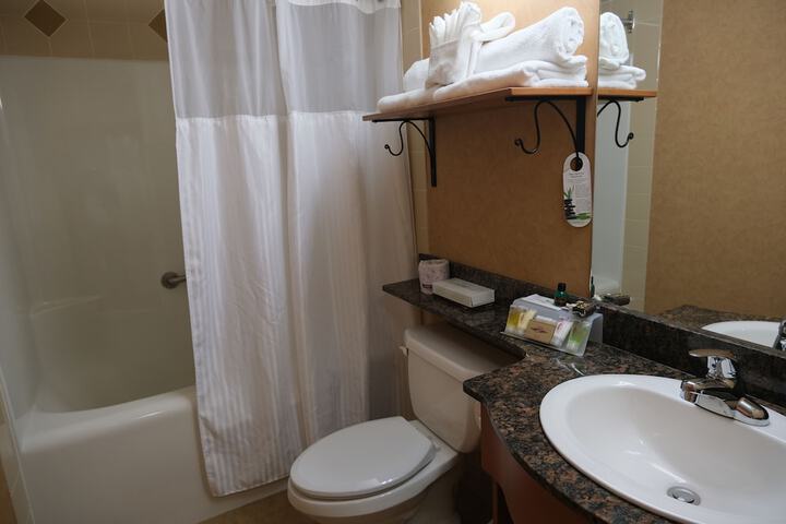 Room 16 of 42