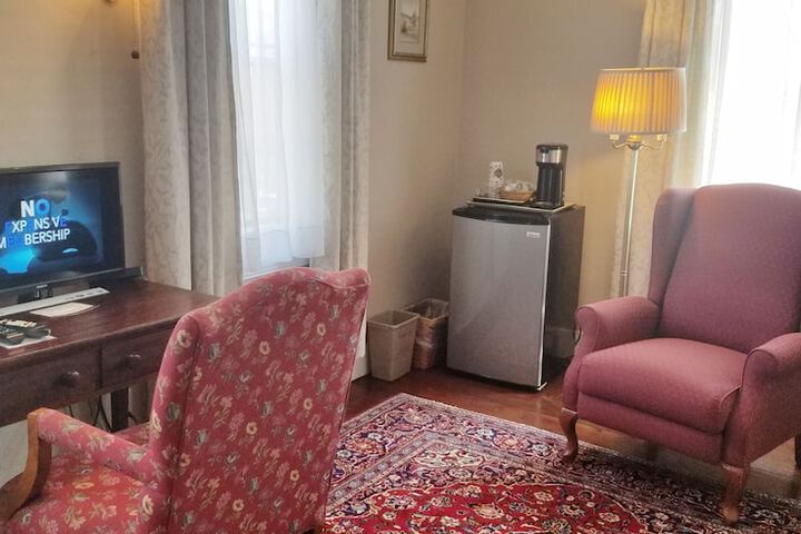 Room 26 of 72