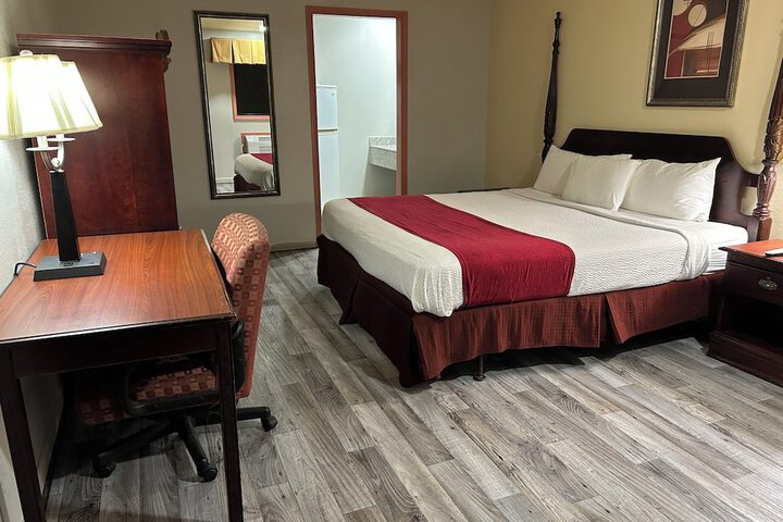 Howards Inn Motel