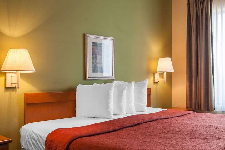 Quality Inn Joplin I-44