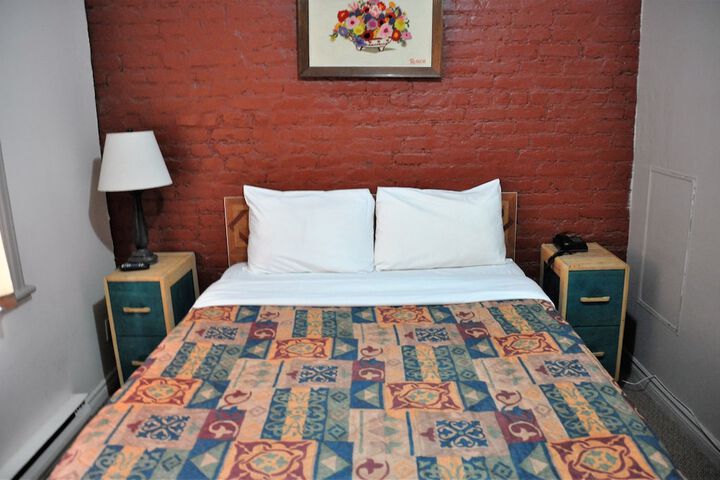 Room 20 of 26