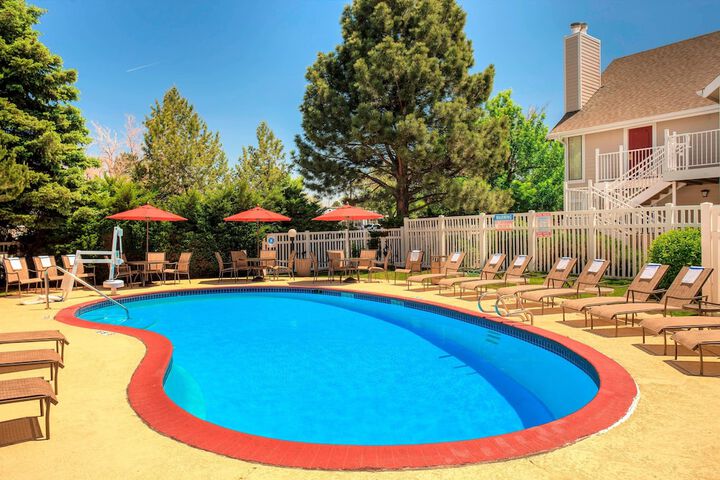 Pool 3 of 22