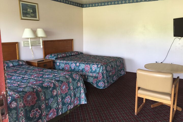 Room 18 of 36