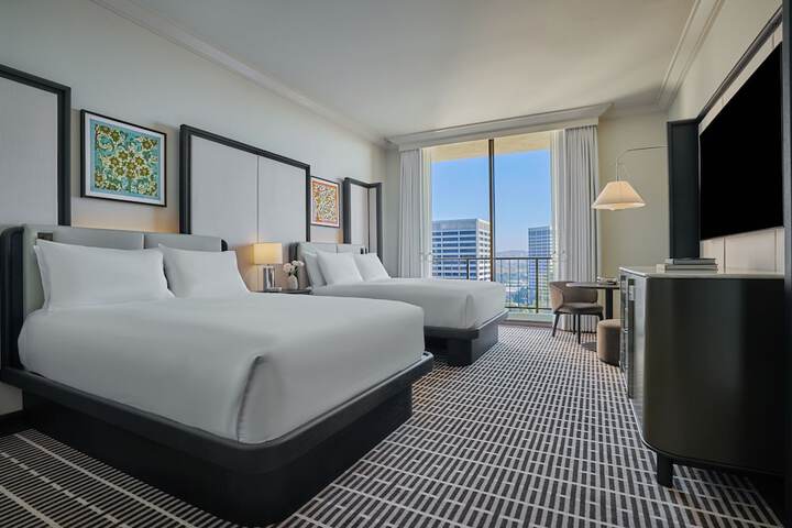 Pendry Newport Beach